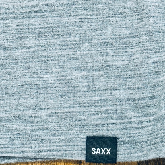 Men’s Saxx short sleeve tee. Only worn on two occasions. Near new. - Picture 3 of 3